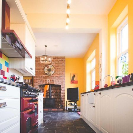 Glencoe Villa Guesthouse Featherstone ภายนอก รูปภาพ
