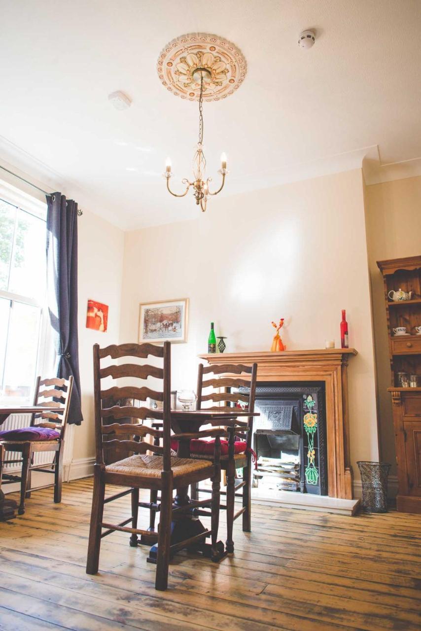 Glencoe Villa Guesthouse Featherstone ภายนอก รูปภาพ
